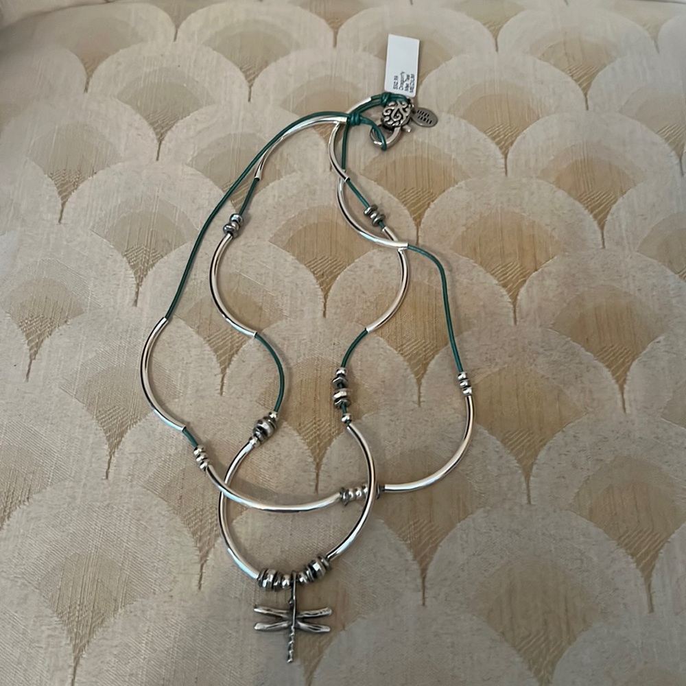 NEW NEVER BEEN WORN! Dragonfly necklace that can be worn as a bracelet also